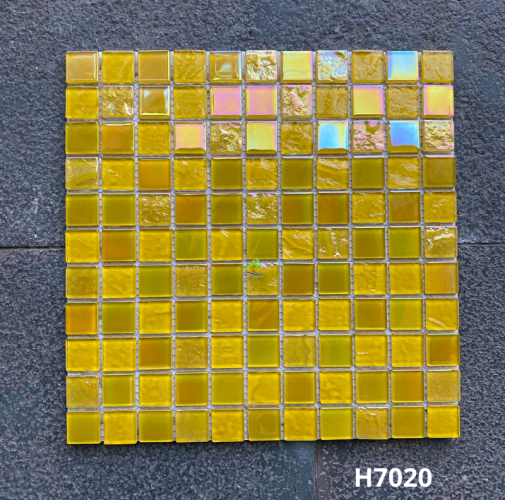 GẠCH MOSAIC THỦY TINH H7020