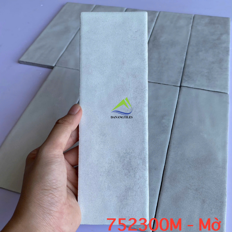 GẠCH THẺ PORCELAIN KT 75x23Mm – 752300M