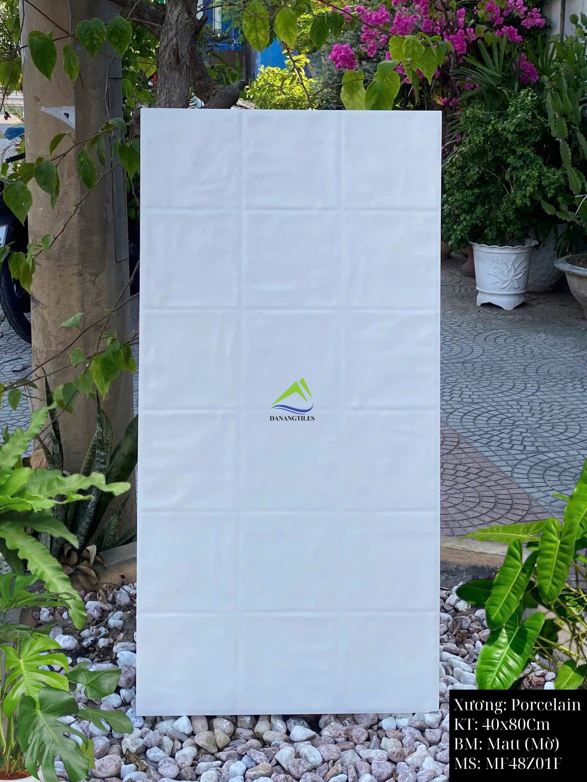 Gạch giả thẻ vuông men matt màu trắng + MF48Z01F – 40x80CM